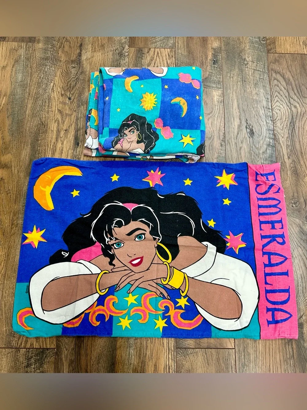 VNTG 1990s Disney The Hunchback of Notre Dame Esmeralda pillowcase and sheet